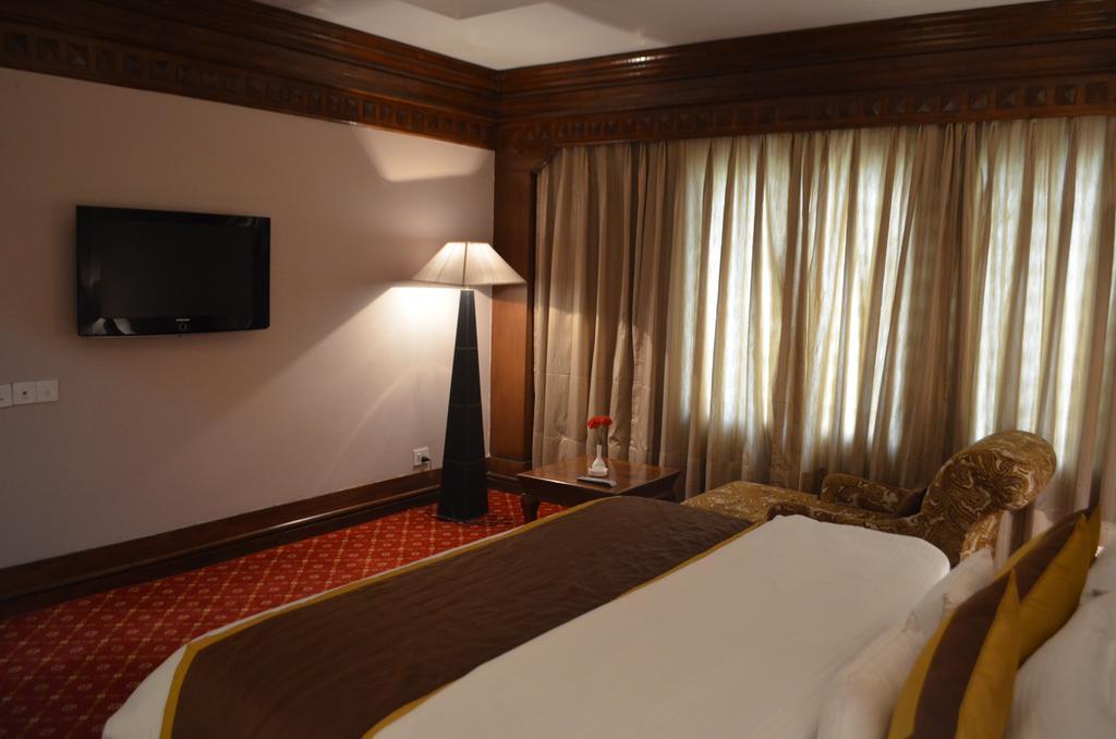 Hotel Mountview Chandigarh Luaran gambar