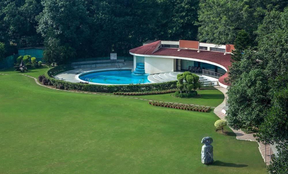 Hotel Mountview Chandigarh Luaran gambar